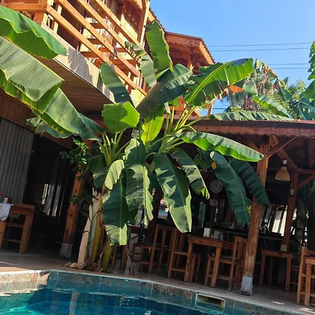 Uenal Boutique Kemer