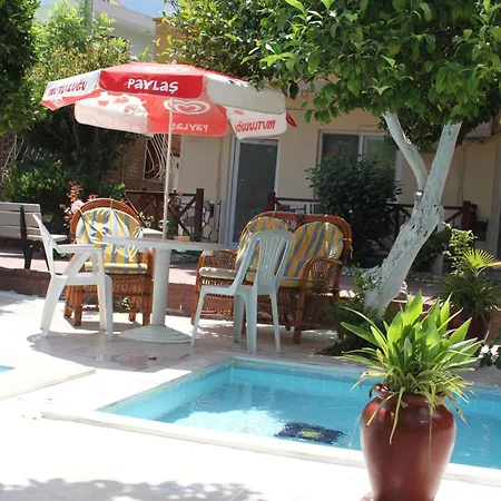 Uenal Boutique 3* Kemer