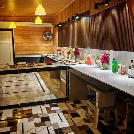 Uenal Boutique 3*